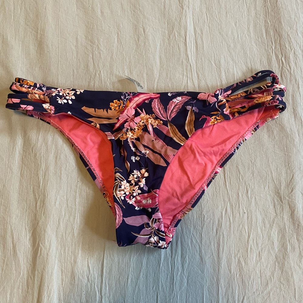 Quintsoul swim bottoms